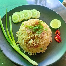 ข้าวผัดหมู