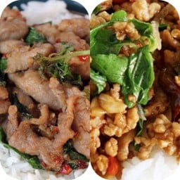 กระเพราหมูสับ+หมูชิ้นราดข้าว พิเศษ