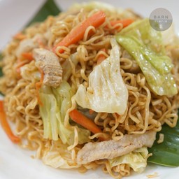 ผัดมาม่า