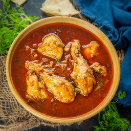 CHICKEN CURRY