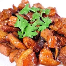 ข้าวสวย + หมูบะเต็ง