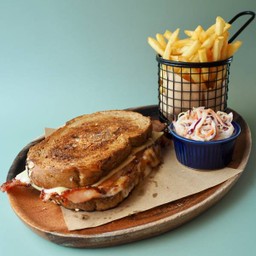 L7 เบคอนชีสแซนวิช Bacon Cheese Sandwich