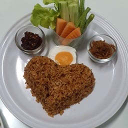 พุงกางกะเพลินพุง Byคุณเก๋เรสเตอร์รองท์