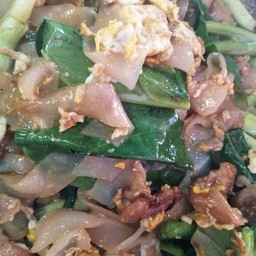 ผัดซีอิ๊วหมู