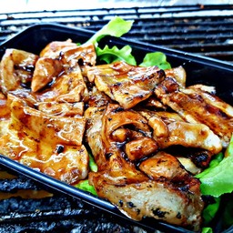 หมูสามชั้นย่างซอส