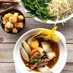 เกาเหลาต้มยำทะเล