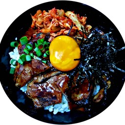 ข้าวหน้าหมูย่าง Special Combo Set