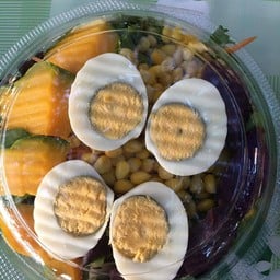 ล้านสลัดริมหนอง