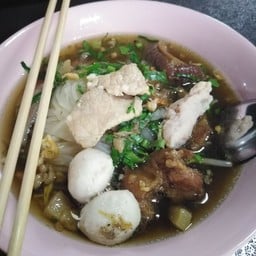 จอยจอย ก๋วยเตี๋ยว