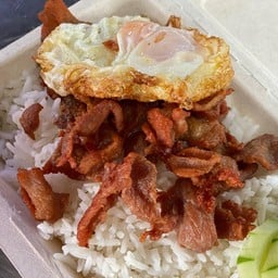 ข้าวหมูทอด