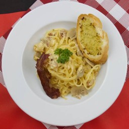 สปาเก็ตตี้คาโบนาร่า