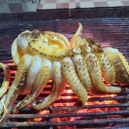 ยำหนวดหมึกกระดอง ใส่น้ำปลาร้าแซบๆ นัวๆ