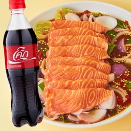 อร่อยซ่ากับโค้ก ยำแซลม่อน+โค้ก ขนาดสุดคุ้ม 590 ml.
