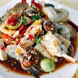 ตำปูม้าหอยแครงกุ้งสด