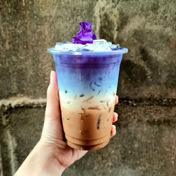 อัญชันคอฟฟี่ลาเต้ Butterfly pea coffee latte