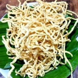 เส้นหมี่กรอบ