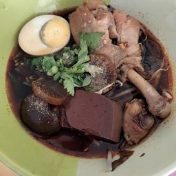 เกาเหลาไก่ตุ๋น