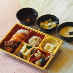 Wakaba Bento