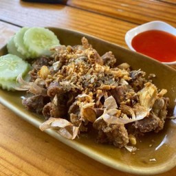 ไส้อ่อนทอดกระเทียม