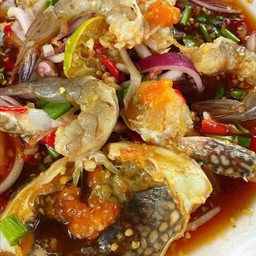 ตำปูม้ากุ้งสด