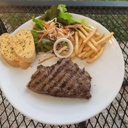 สเต็กเนื้อชุดเล็ก