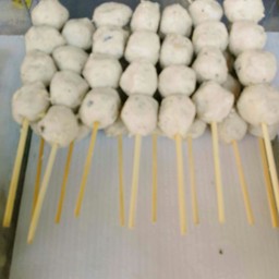 ุลูกชิ้นเอ็นหมู