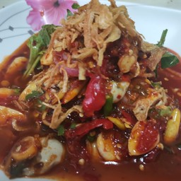 ยำหอยนางรมทรงเครื่อง