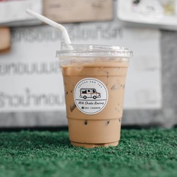 ก้อนกลม coffee space ซอยบาร์สายฝน ติดรั้วโรงเรียนเบญจมราชูทิศ