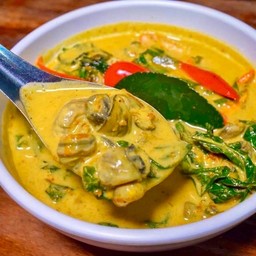 แกงหอยขมใบชะพลู