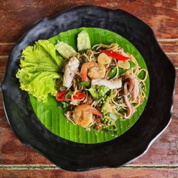 ผัดสปาเก็ตตี้- โครตขี้เมาทะเล