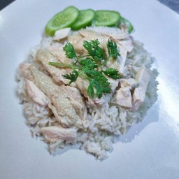 ข้าวมันไก่ โก๋อี้