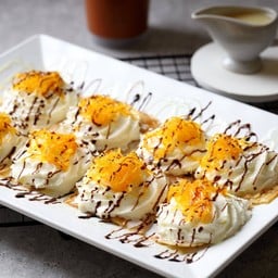 โรตีบางกรอบ วิปครีม+ฝอยทอง+ช็อคโกแลต