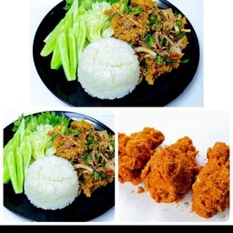 ข้าวยำไก่แซบ+ข้าวยำไก่แซบ+น่องไก่วิ๊งแซบ3ชิ้น