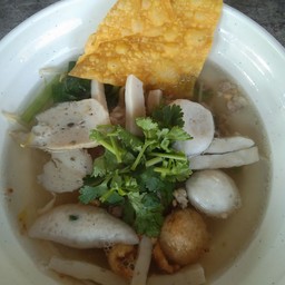 ก๋วยเตี๋ยวน้ำใส