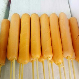 ไส้กรอกหนังกรอบ