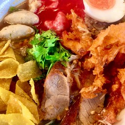 เตี๋ยวโฟยำ