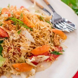 มาม่าผัดไข่
