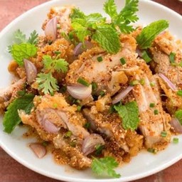 ยำไก่แซ่บ (กับข้าว)