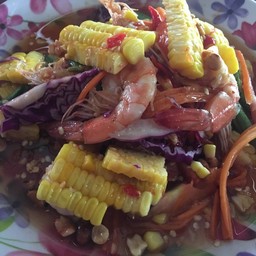 ตำข้าวโพดกุ้งลวกไข่เค็ม