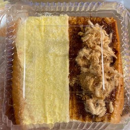 ปังโบราณ เนยน้ำตาล+พริกเผาหมูหยอง