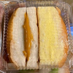 ปังโบราณนึ่ง สังขยาชาไทย+เนยน้ำตาล