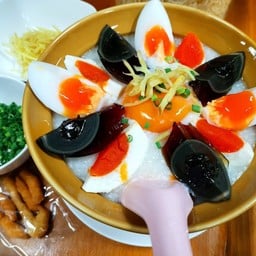 โจ๊กสยาม ติวานนท์