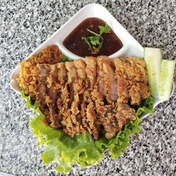 หมูสามชั้นทอดน้ำปลา