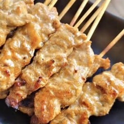 ข้าวเหนียวหมูพี่อีด@ปรางหมู่