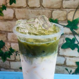 ชาเขียวมัทฉะลาเต้