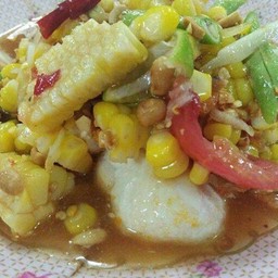 ตำข้าวโพดไข่เค็ม
