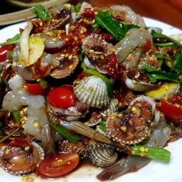 ข้าวสวยตำแหลก