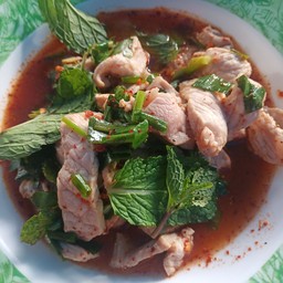 น้ำตกหมู