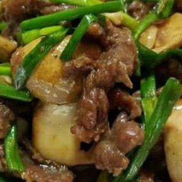 ข้าวราดเนื้อน้ำมันหอย+ไข่ดาว