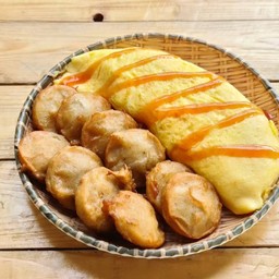 ข้าวห่อไข่หมูยอทอด UBP